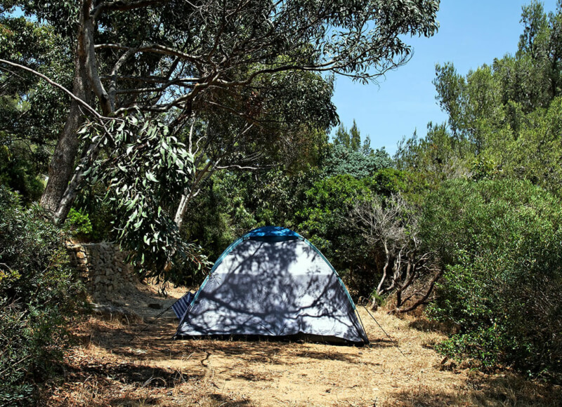 https://www.bonporteau.fr/base/uploads/2021/03/bonporteau-emplacement-camping-tente-2.jpg