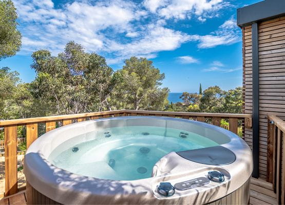 Jacuzzi